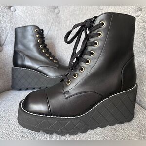 Chanel LIGHT Platform Wedge black Lambskin leather Lace Up Ankle Boots 36.5C new